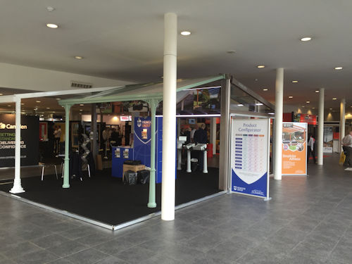FIT Show Stand - small